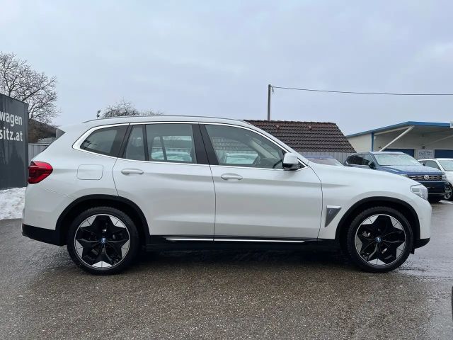 BMW iX3 Impressive iX3