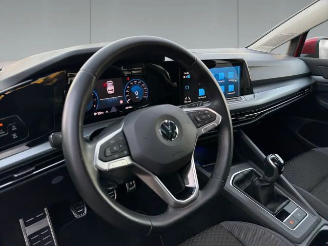 Volkswagen Golf 1.5 TSI Golf VIII IQ.Drive