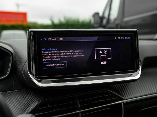 Peugeot 208 100pk MT6 | Camera | Navi. | Parkeers. v&a | Au...