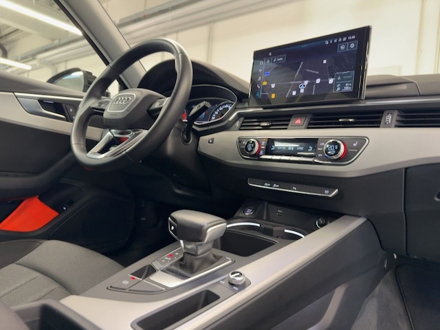 Audi A4 35 TDI Avant S-Tronic