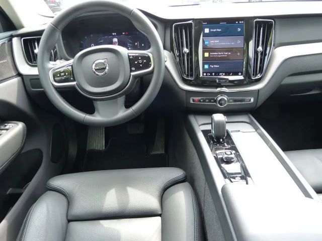 Volvo XC60 Dark Plus