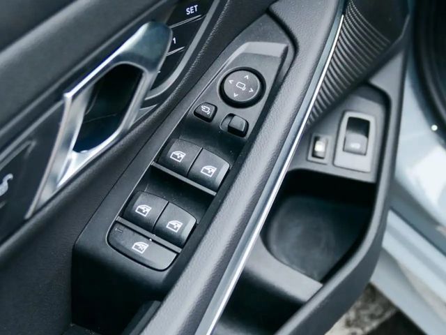 BMW 330 330e M-Sport Touring