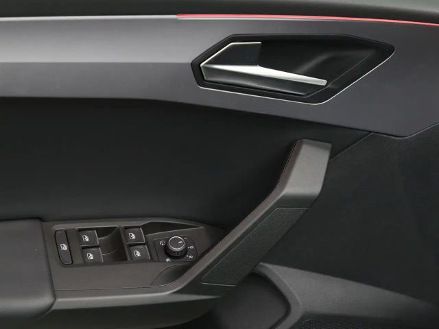 Seat Leon 1.5 eTSI DSG FR-lijn