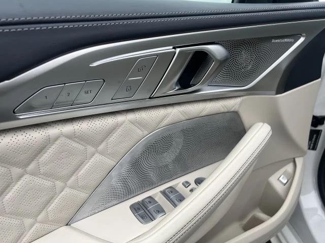 BMW M8 Competition Coupé Gran Coupé