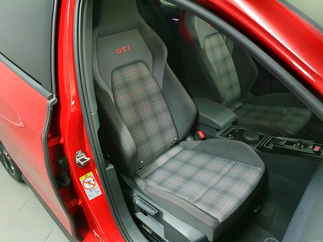 Volkswagen Golf 2.0 TSI DSG GTI