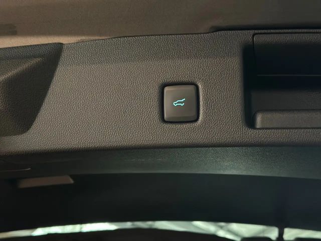 Ford Kuga Plug in Hybrid Titanium X