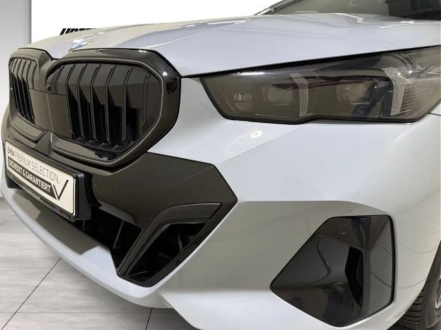 BMW 540 540d M-Sport Touring xDrive