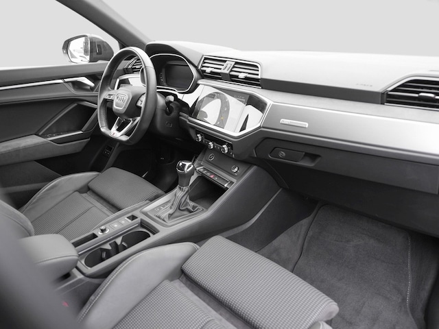 Audi Q3 45 TFSI Hybride S-Tronic