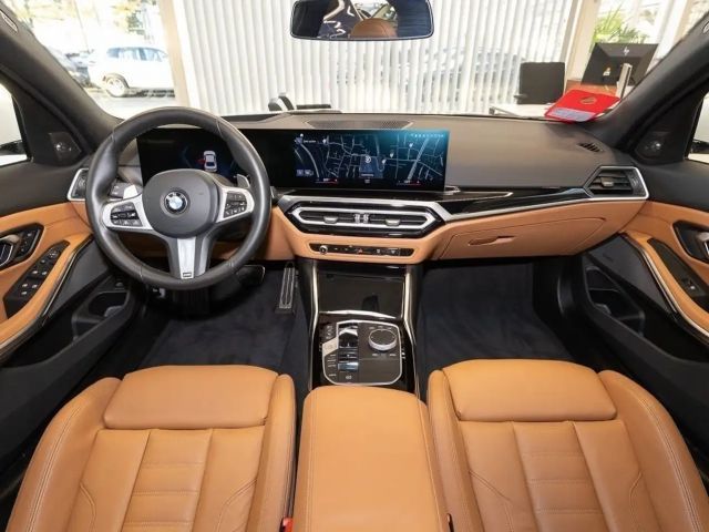 BMW 330 330i M-Sport Sedan xDrive