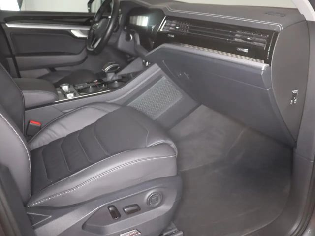 Volkswagen Touareg 3.0 V6 TDI R-Line