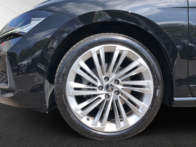 Skoda Superb Combi Laurin & Klement