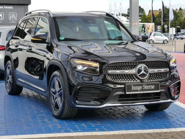 Mercedes-Benz GLB 250 4MATIC AMG Line