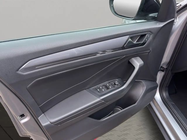 Volkswagen T-Roc 1.5 TSI DSG Style