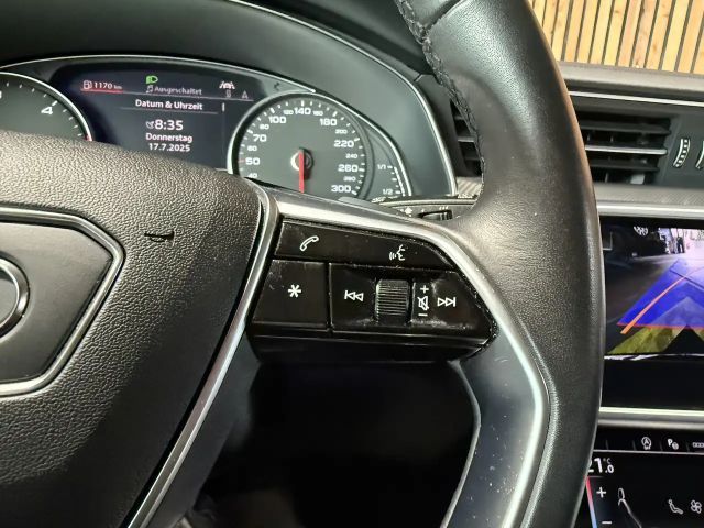 Audi A6 Avant Quattro