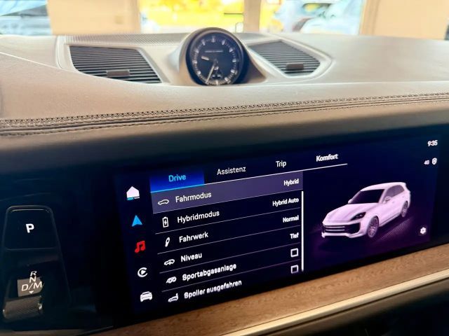 Porsche Cayenne E-Hybrid Turbo