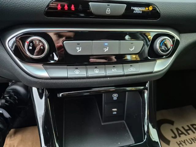 Hyundai i30 - PD GO 1.5 DPI c5bg1