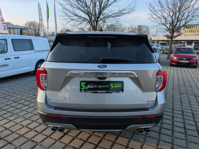 Ford Explorer Platinum Plug in Hybrid
