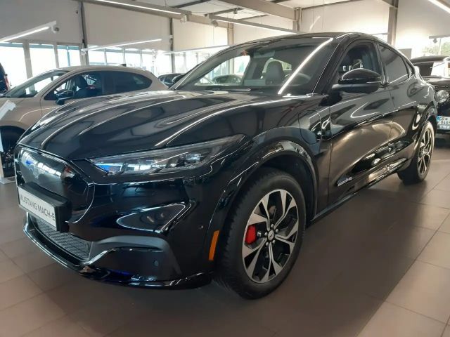 Ford Mustang Mach-E AWD