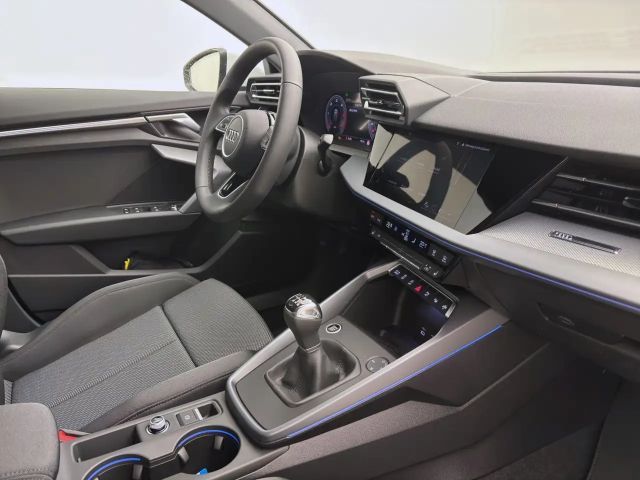 Audi A3 30 TDI Sedan