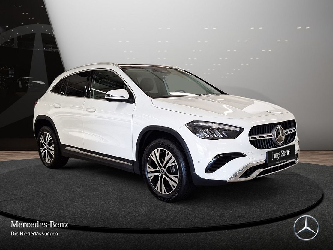 Mercedes-Benz GLA 180 Progressive