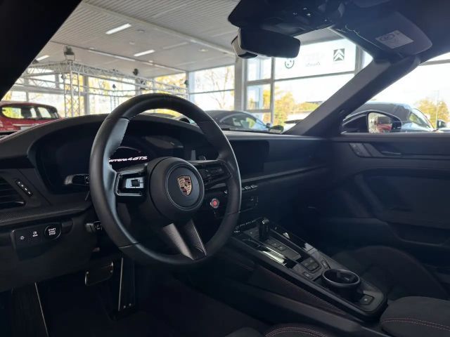 Porsche 992 4 Cabrio GTS