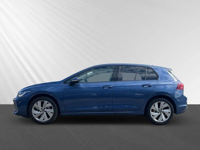 Volkswagen Golf 1.5 eTSI Golf VIII