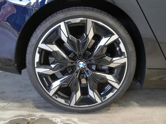 BMW 550 M-Sport Sedan