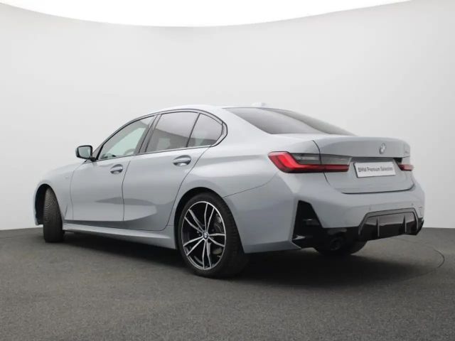 BMW 318 M-Sport Sedan