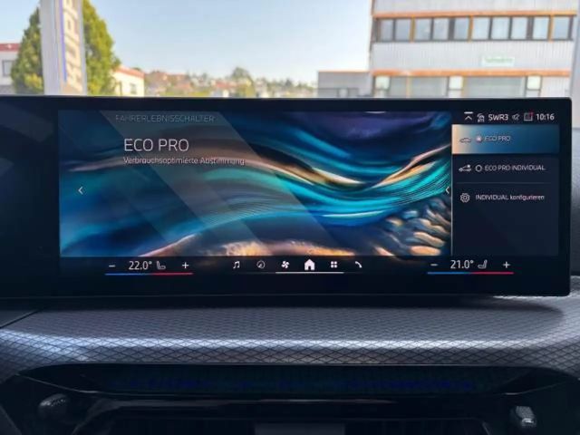 BMW 320 320d M-Sport Touring