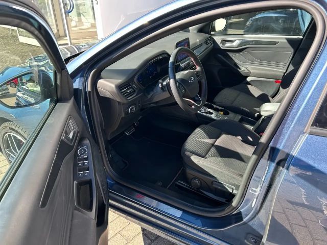 Ford Focus EcoBoost ST Line