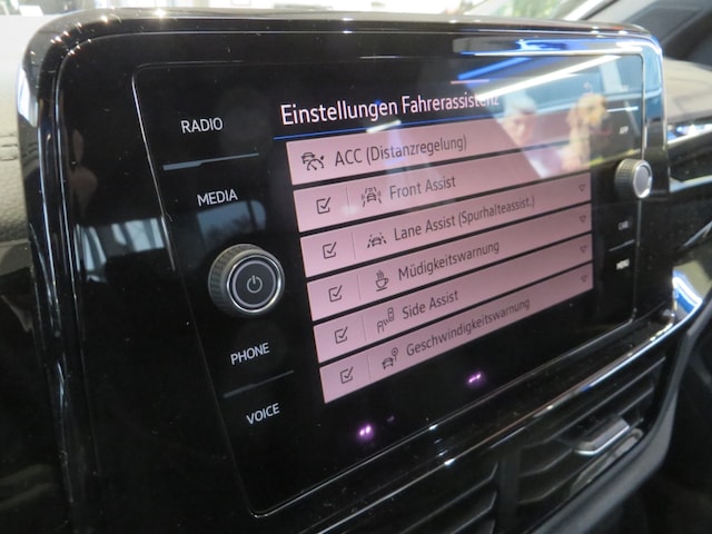 Volkswagen T-Roc 1.5 TSI DSG R-Line