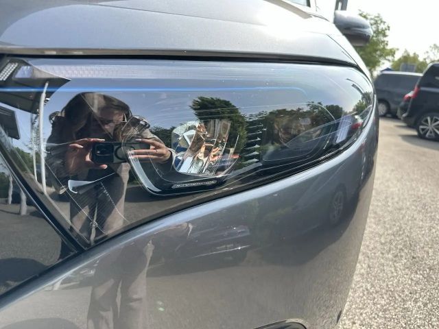 Mercedes-Benz EQA 350 4MATIC Advanced