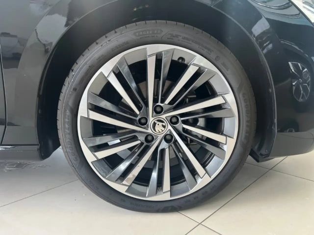 Skoda Superb 2.0 TDI Combi