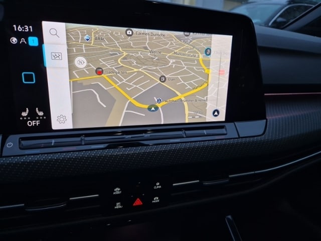 Volkswagen Golf 1.5 TSI Golf VIII