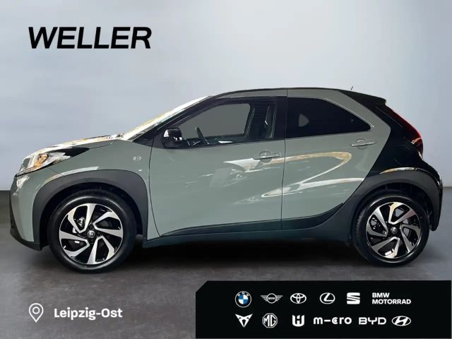 Toyota Aygo X Bi-Tone Hatchback