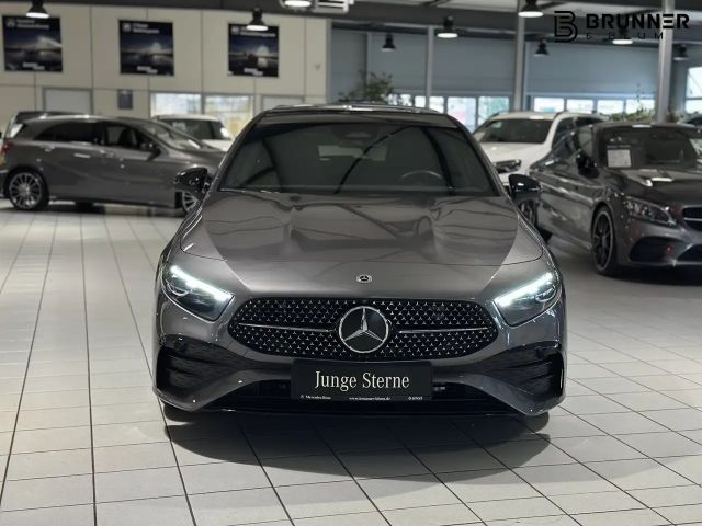 Mercedes-Benz A 250 4MATIC AMG Line