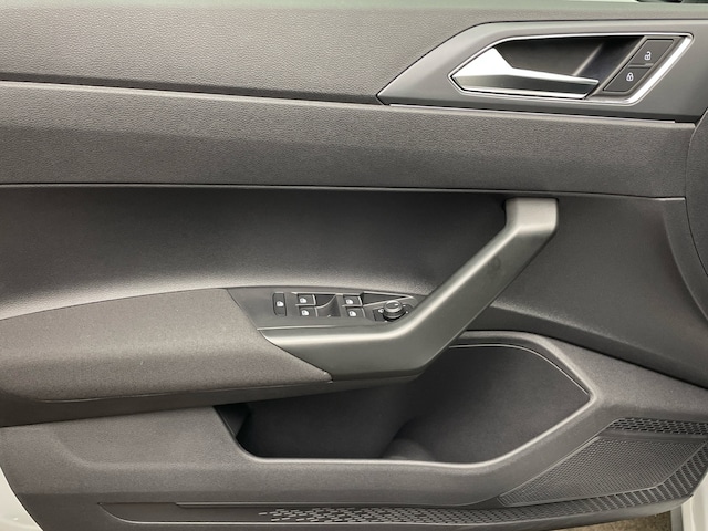 Volkswagen Polo 1.0 TSI DSG R-Line