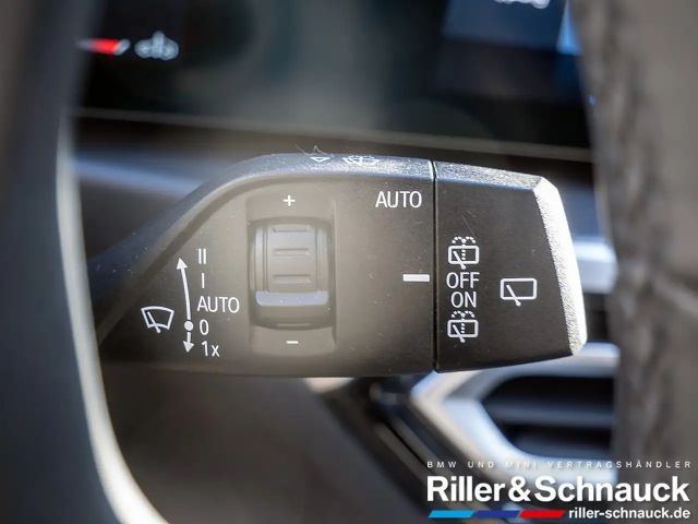 BMW 320 320i M-Sport Touring