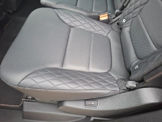 Renault Espace Initiale Paris