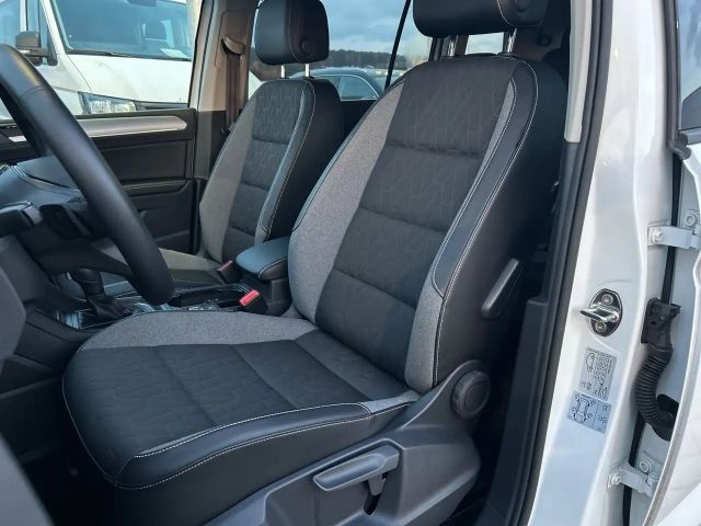 Volkswagen Touran 1.5 TSI