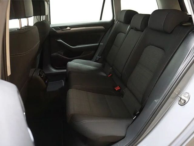 Volkswagen Passat 2.0 TDI Business DSG