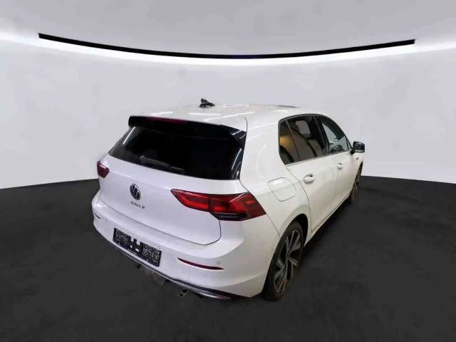 Volkswagen Golf 2.0 TDI DSG Golf VIII Style