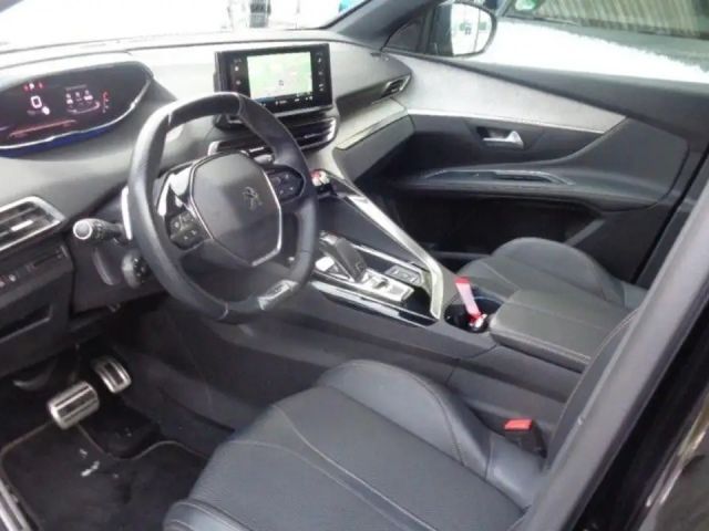 Peugeot 5008 EAT8 GT-Line