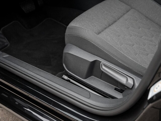 Volkswagen Golf 1.5 eTSI Golf VIII