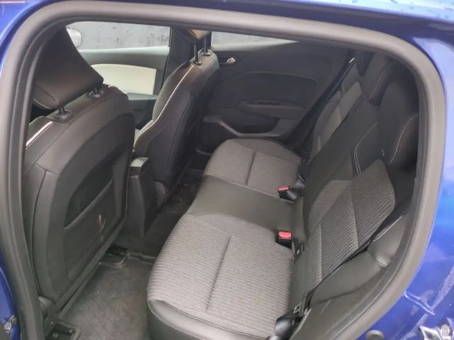 Renault Clio E-Tech Hybrid Techno