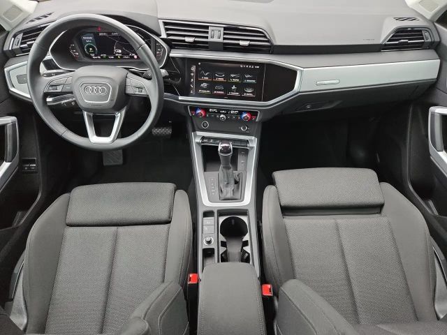 Audi Q3 1.4 TFSI Hybride