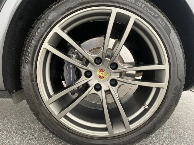 Porsche Cayenne E-Hybrid