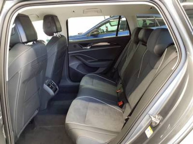 Volkswagen Passat Business eHybrid