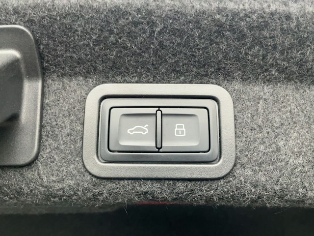 Audi A6 45 TFSI S-Line S-Tronic Sedan