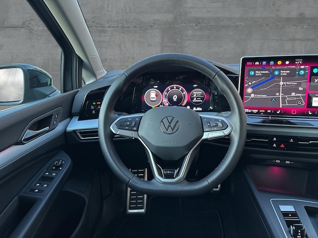 Volkswagen Golf 1.5 eTSI